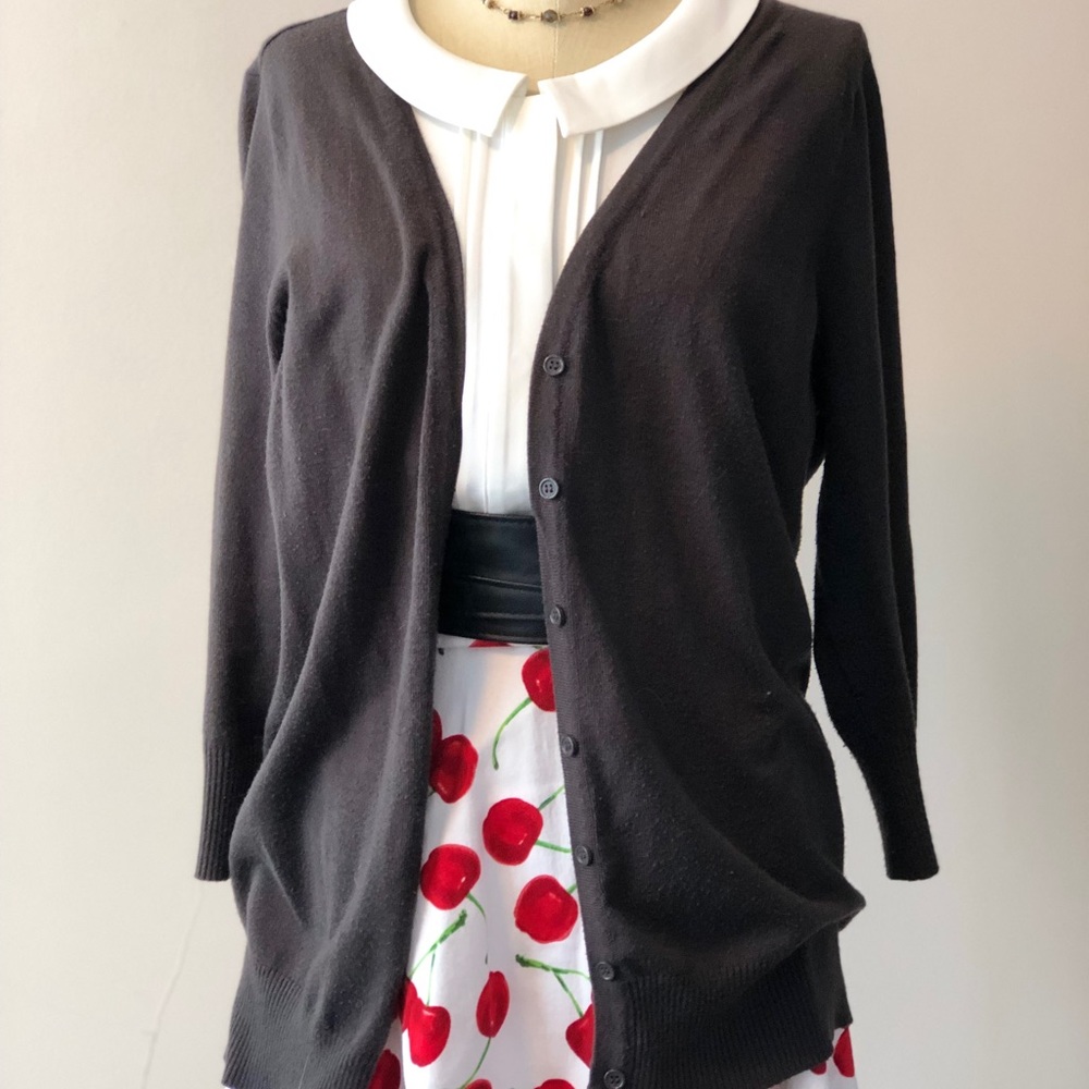 ModCloth Charter School Cardigan in Grey 4x